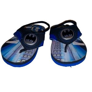 Light-up batman sandles